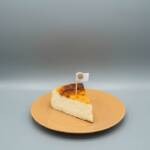 Classic Burnt Cheesecake Slice